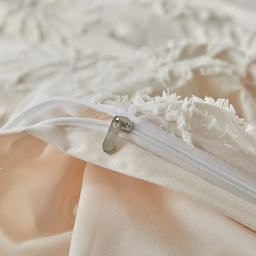 DaisyLoom Textured Bloom Duvet Set