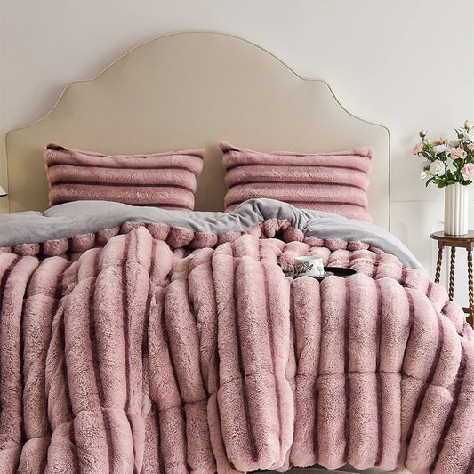 VelvetCloud Reversible Winter Comforter