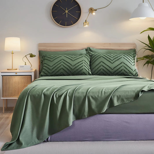 Evergreen Chevron Bloom 7-Piece Quilt Set