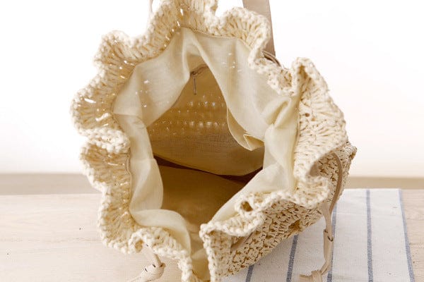 Aretha Knitted Pouch Backback Blackbrdstore