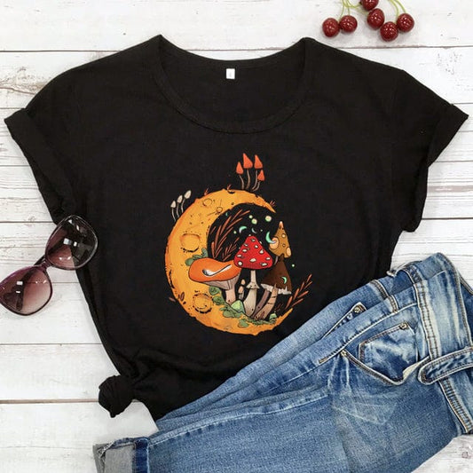 Moon And Magic MushroomsT-shirt Blackbrdstore