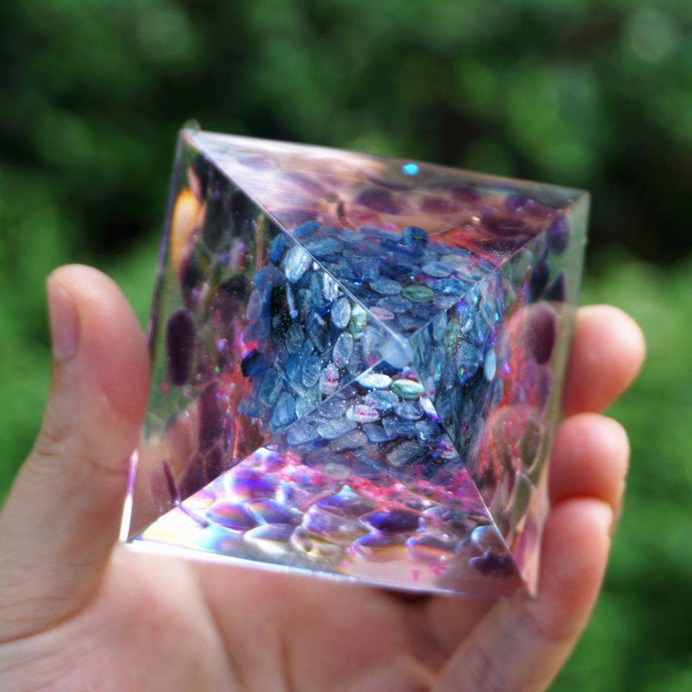 Tree of Life Kyanite Quartz With Amethyst Crystal Orgonite Pyramid Blackbrdstore