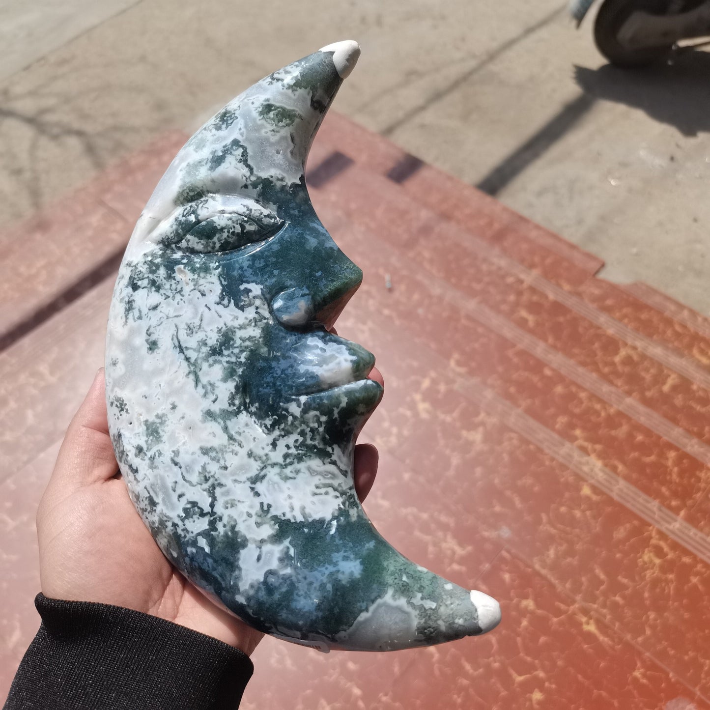 Water Grass Agate Moon Face Crystal Blackbrdstore