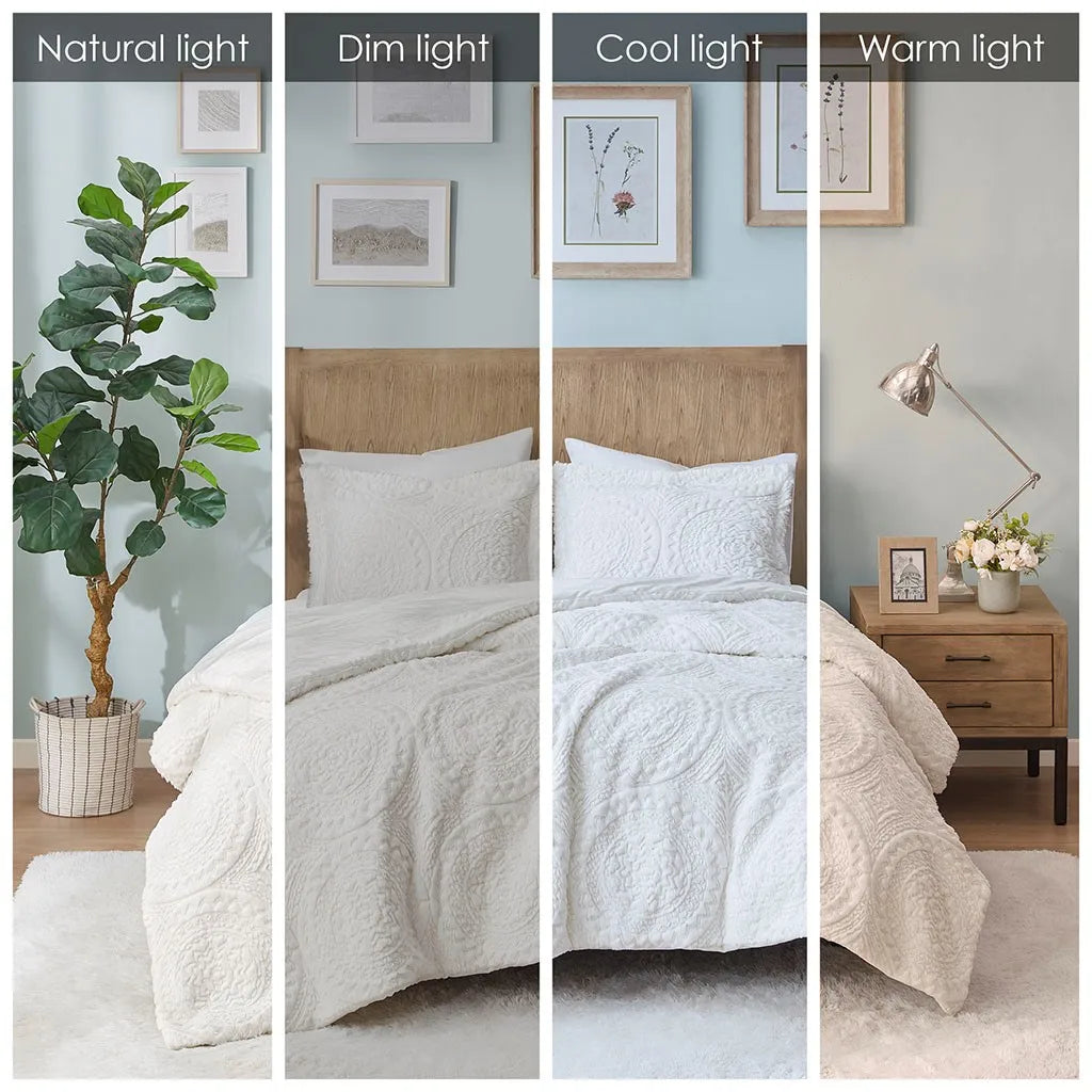 Veloura Medallion Plush Comforter Set