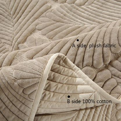 Embroidered Winter Leaf Plush Quilt Set