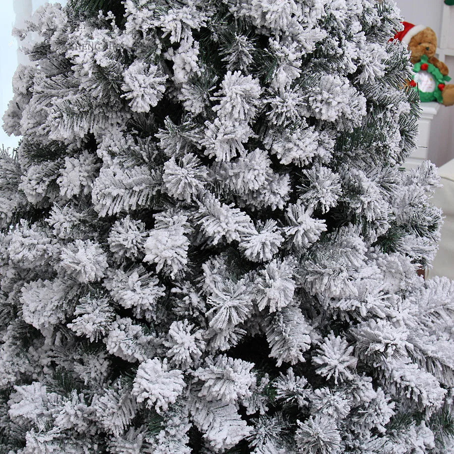 Arctic Frost Christmas Tree