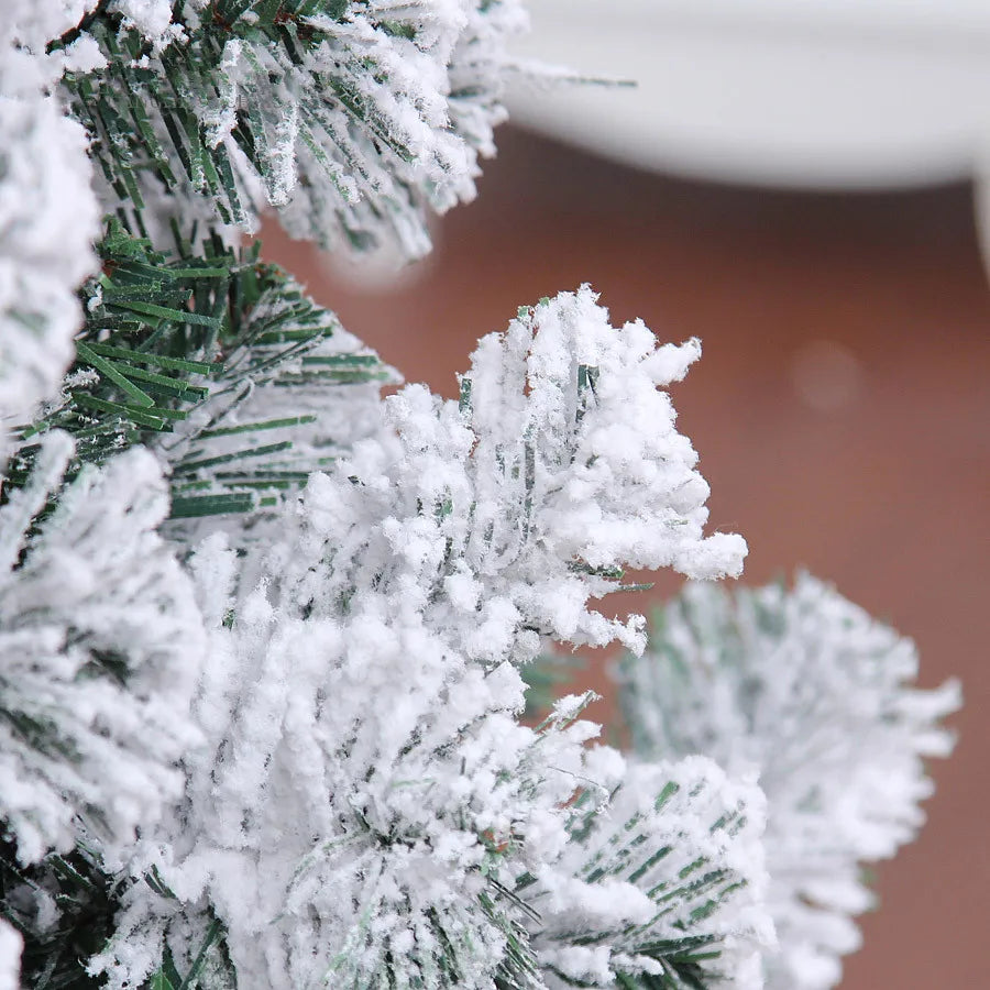 Arctic Frost Christmas Tree