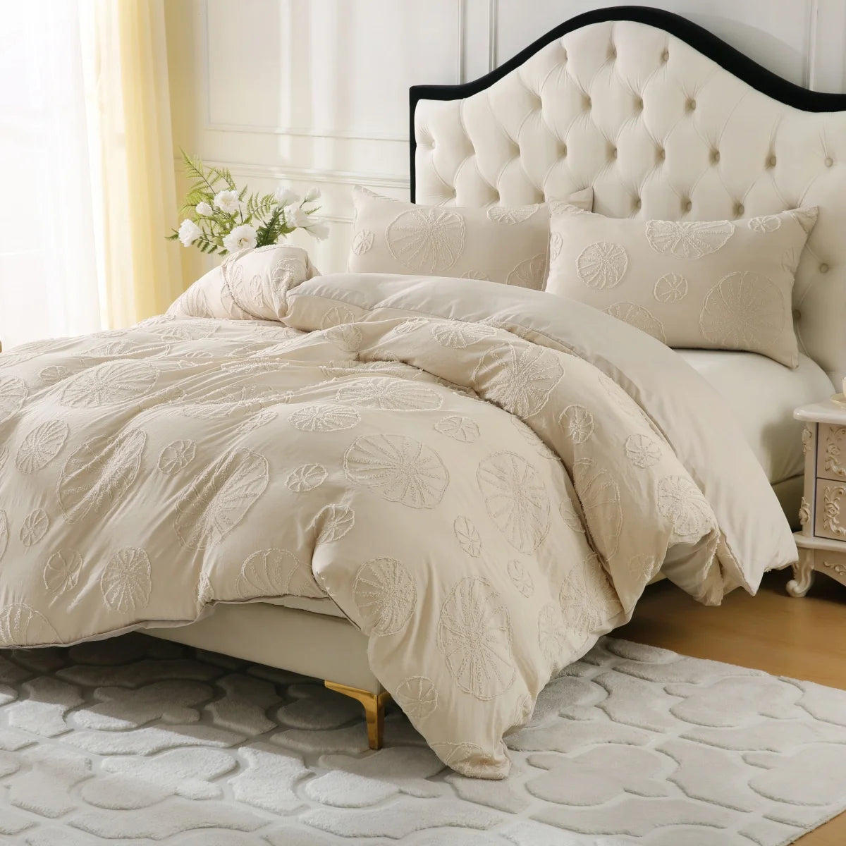 Melissa Tufted Circle Duvet Cover Set