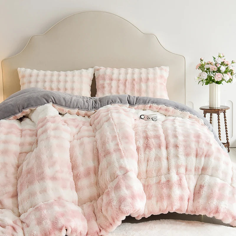 VelvetCloud Reversible Winter Comforter