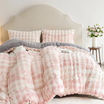 VelvetCloud Reversible Winter Comforter