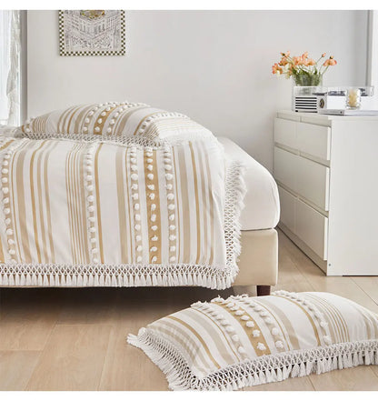 WanderWeave Pom-Stripe Bedding Set