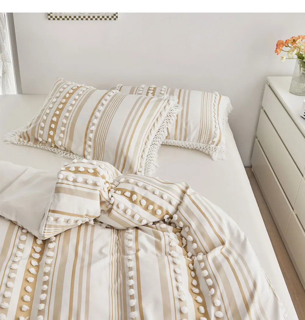 WanderWeave Pom-Stripe Bedding Set