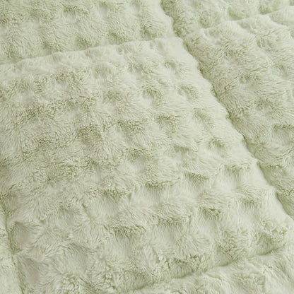 VelvetCloud Reversible Winter Comforter