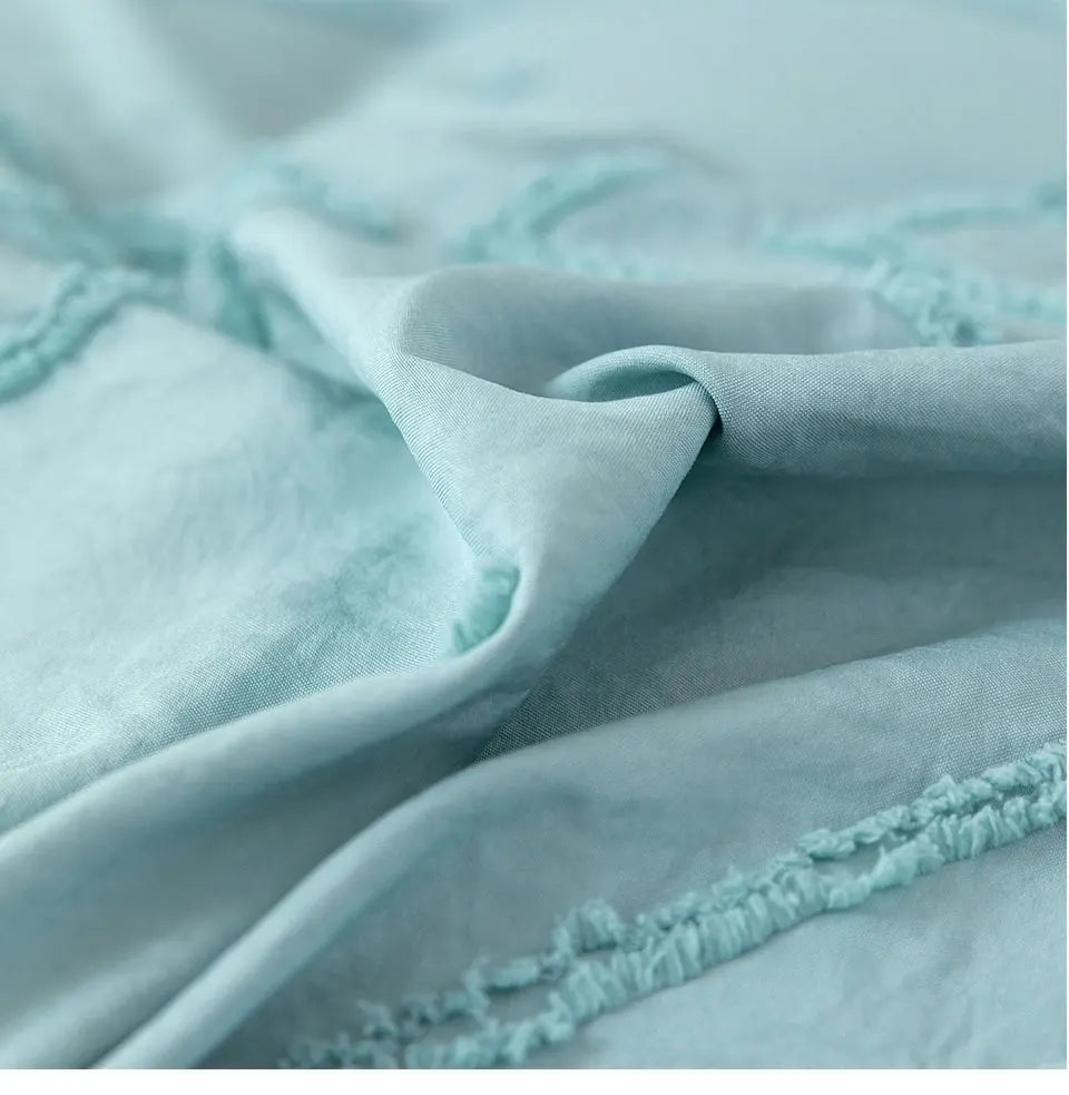 Roselle Tufted Geometric Duvet Cover Set