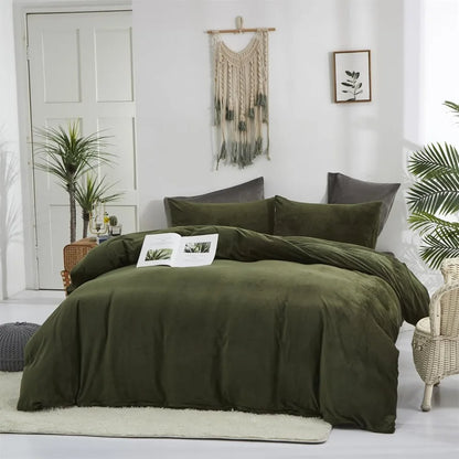 Emerald Haven Velvet Queen Comforter Set