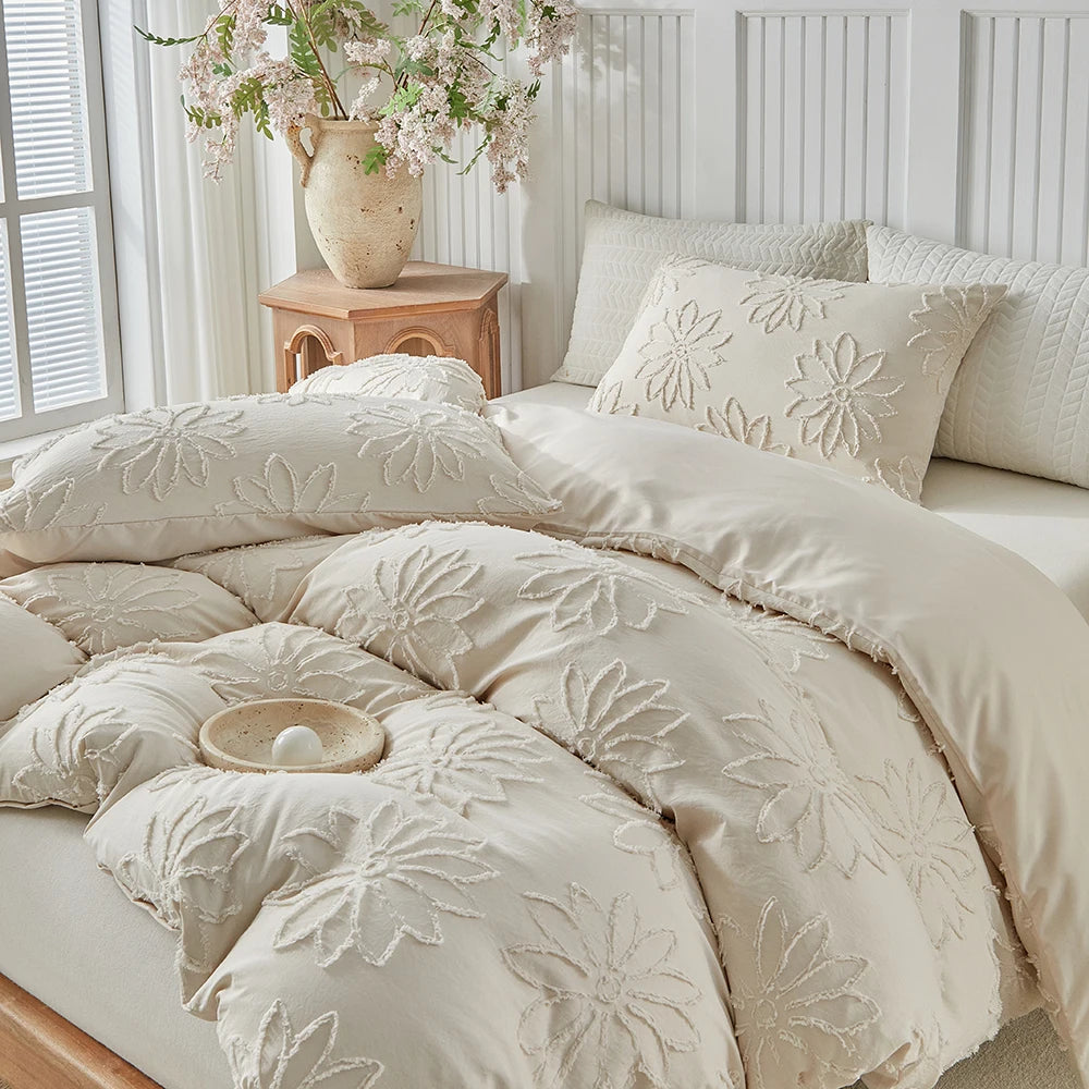 DaisyLoom Textured Bloom Duvet Set