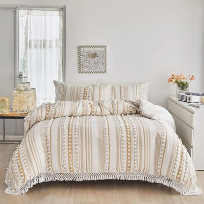 WanderWeave Pom-Stripe Bedding Set
