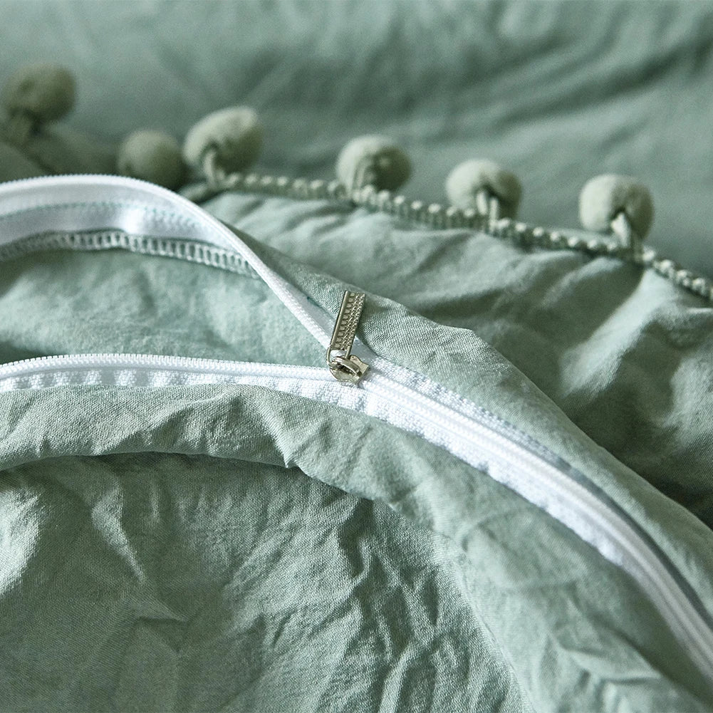 Pom-Pom Cloudscape Duvet Set