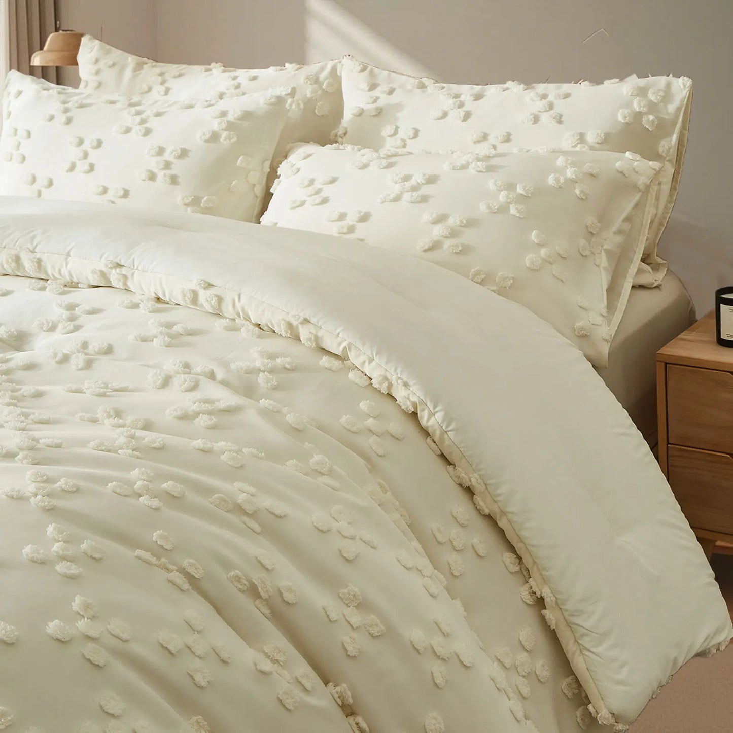 Verdant Blossom Tufted Bedding Set