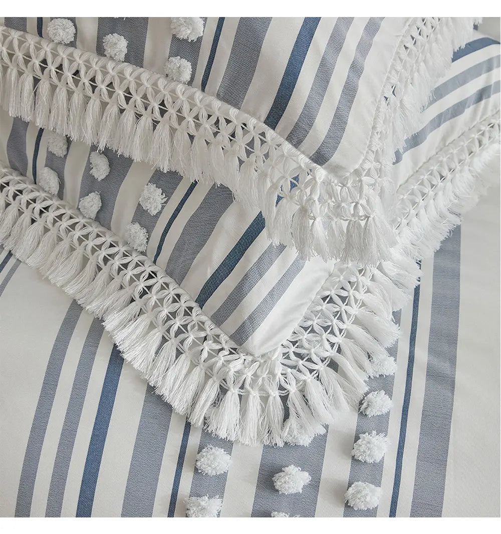 WanderWeave Pom-Stripe Bedding Set