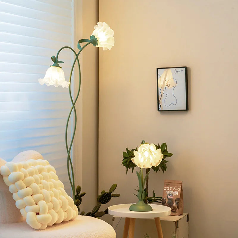 Lily Glow Floor Lamp