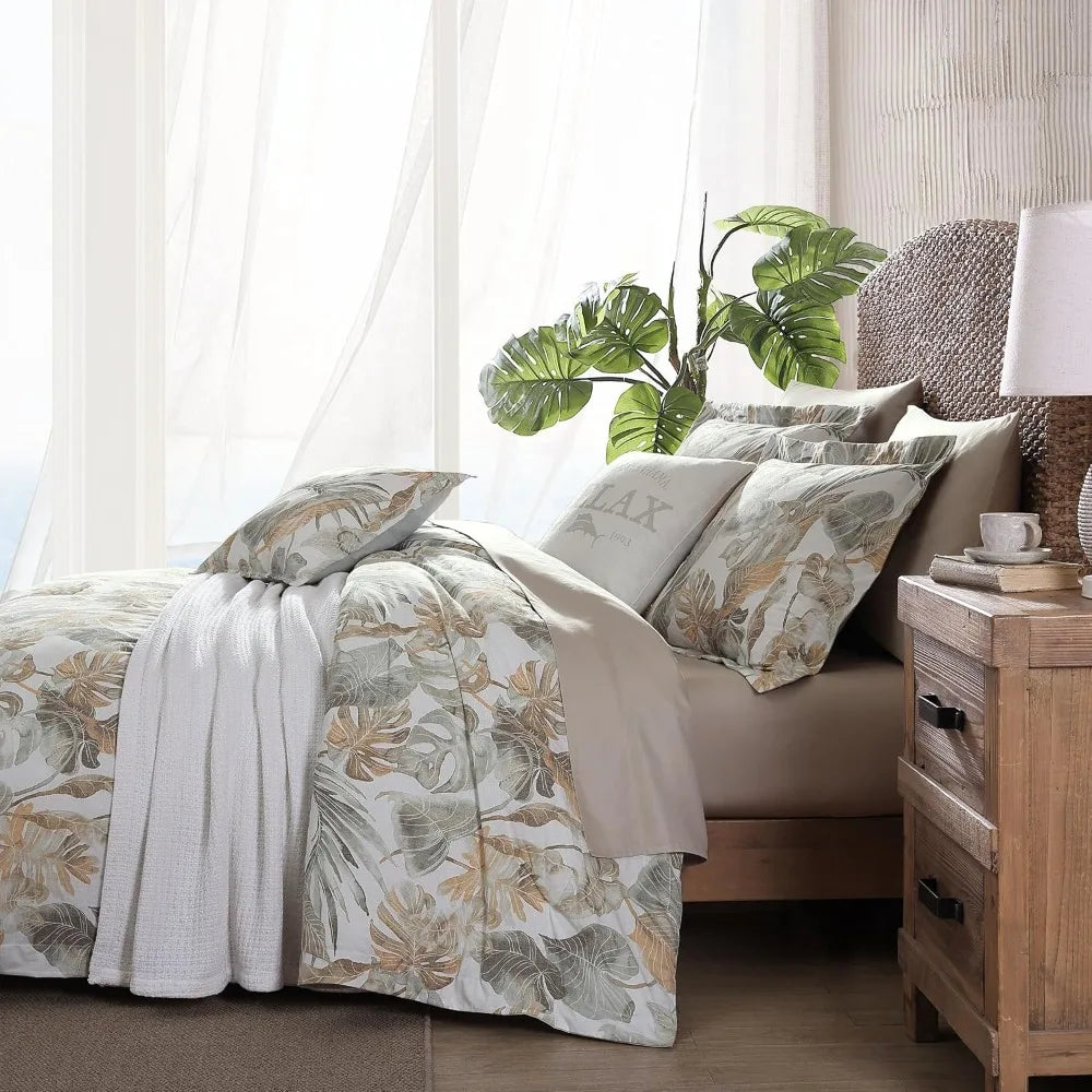 TropiCalm Duvet Cover Set with Pillow Shams