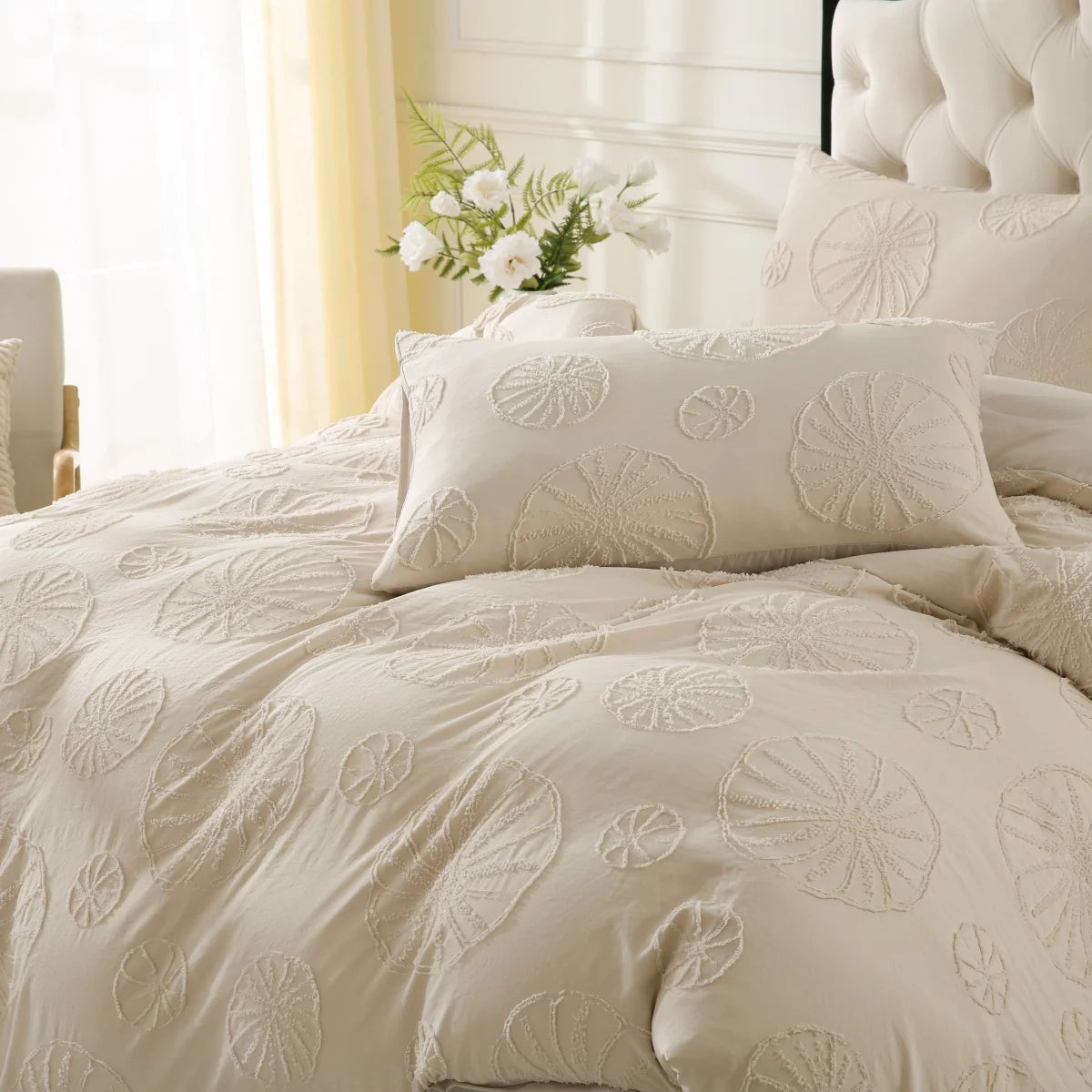 Melissa Tufted Circle Duvet Cover Set