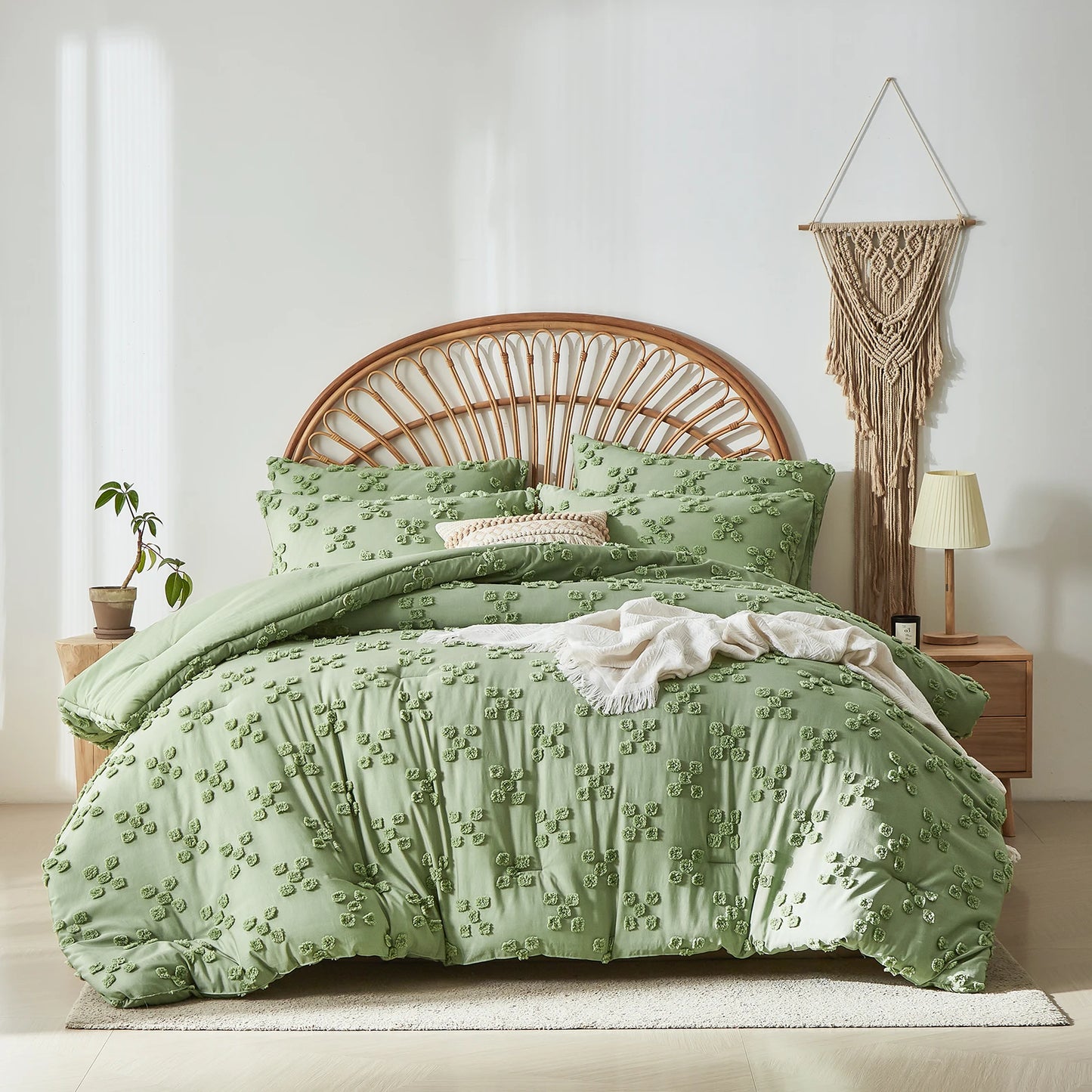 Verdant Blossom Tufted Bedding Set