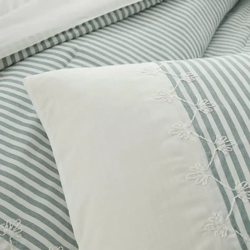 Violet Sage Stripes 4-Piece Comforter Set