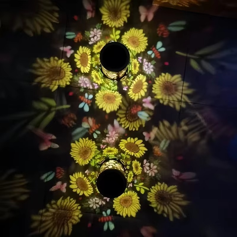 SunLuma Bloom Solar Garden Lantern