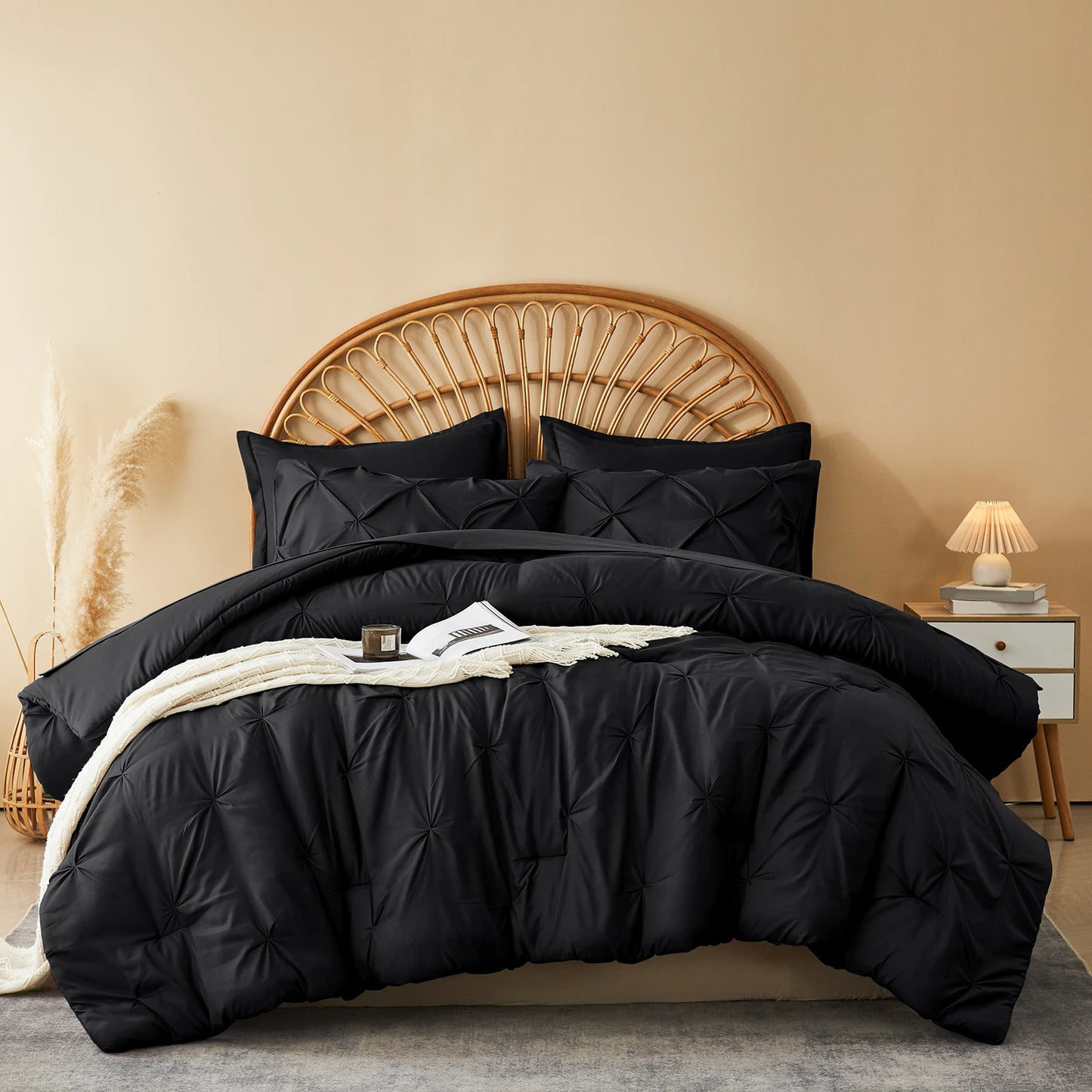 The Silver Pleat Comforter Set