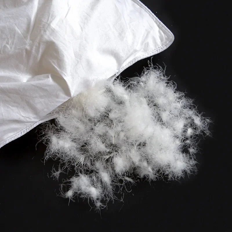 CALORA Temperature-Controlled Goose Down Quilt