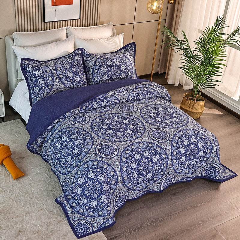 Blue Medalion Bedspread Set