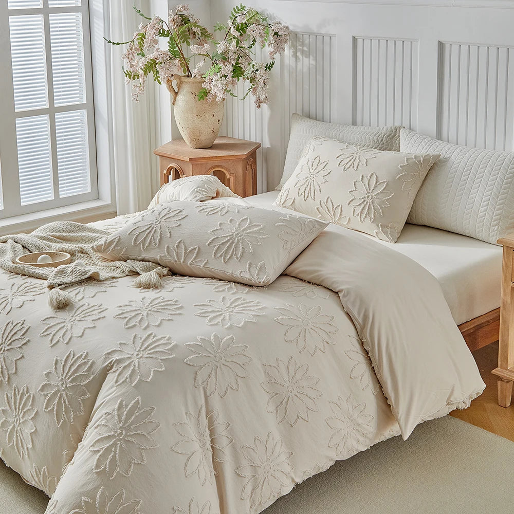 DaisyLoom Textured Bloom Duvet Set