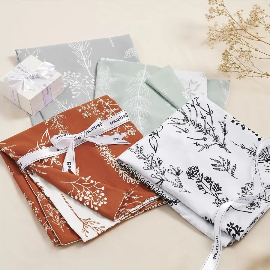 Midnight Meadow Reversible Duvet Cover Set