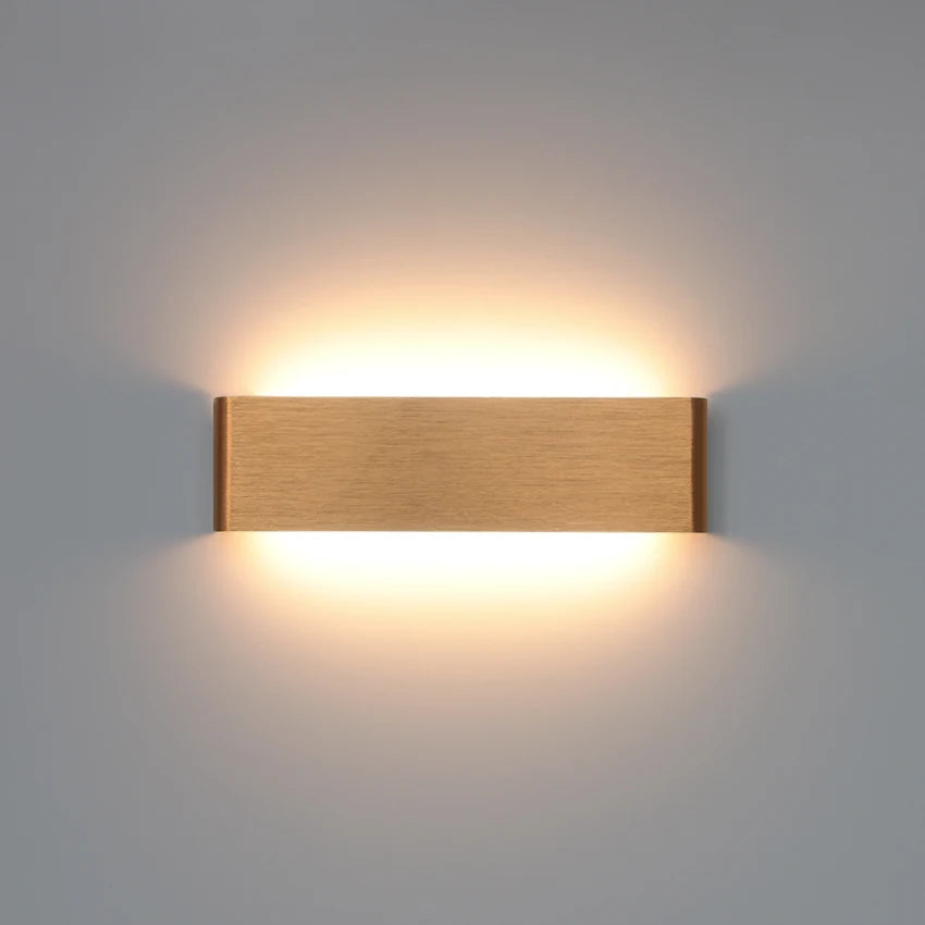 Linea Halo Wall Light