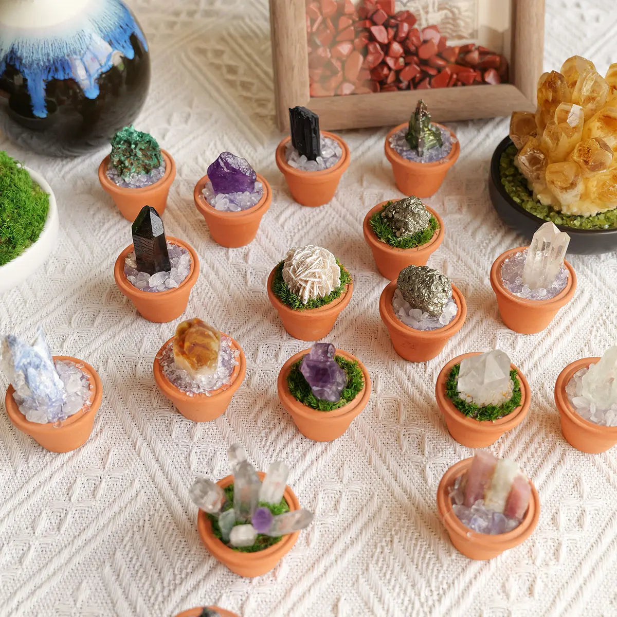 CrystalRoot™ Mini Gem Pot