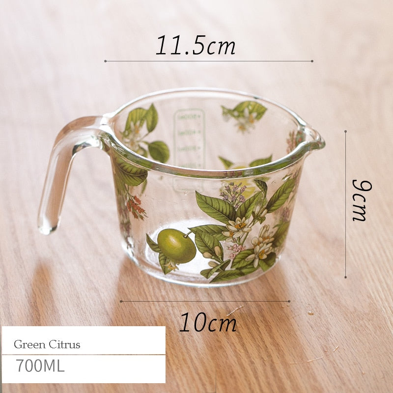 Retro Flowers Measuring Cup with Lid