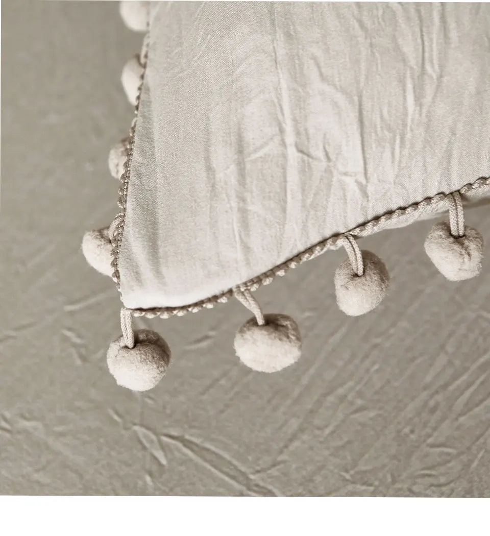 Pom-Pom Cloudscape Duvet Set