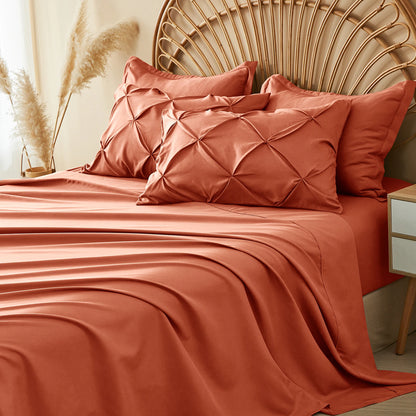 The Silver Pleat Comforter Set