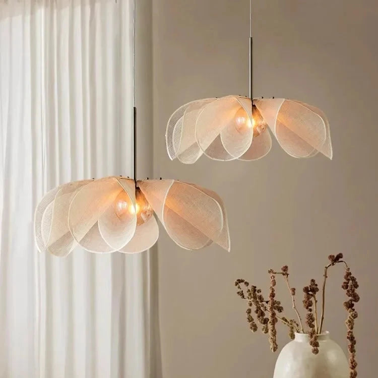 Petal Glow Pendant Light