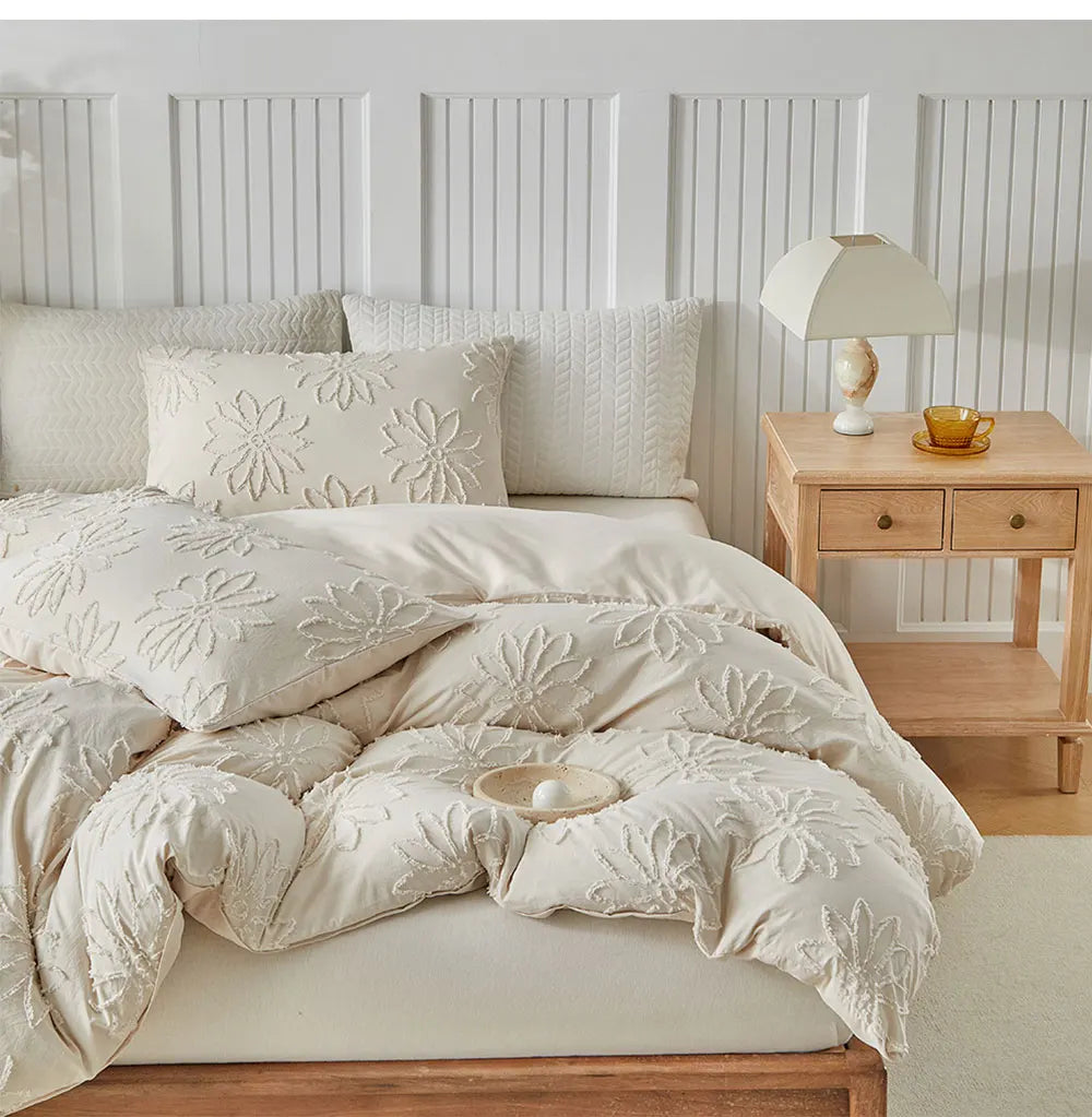DaisyLoom Textured Bloom Duvet Set