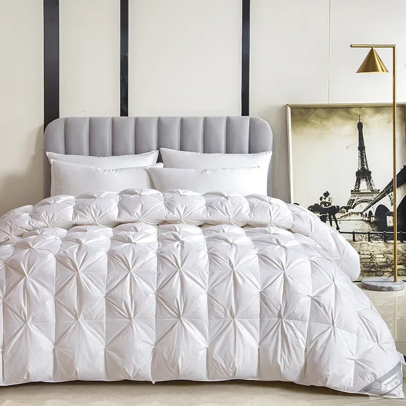 CALORA Temperature-Controlled Goose Down Quilt