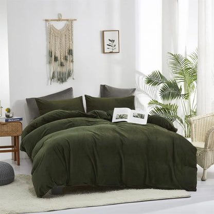 Emerald Haven Velvet Queen Comforter Set