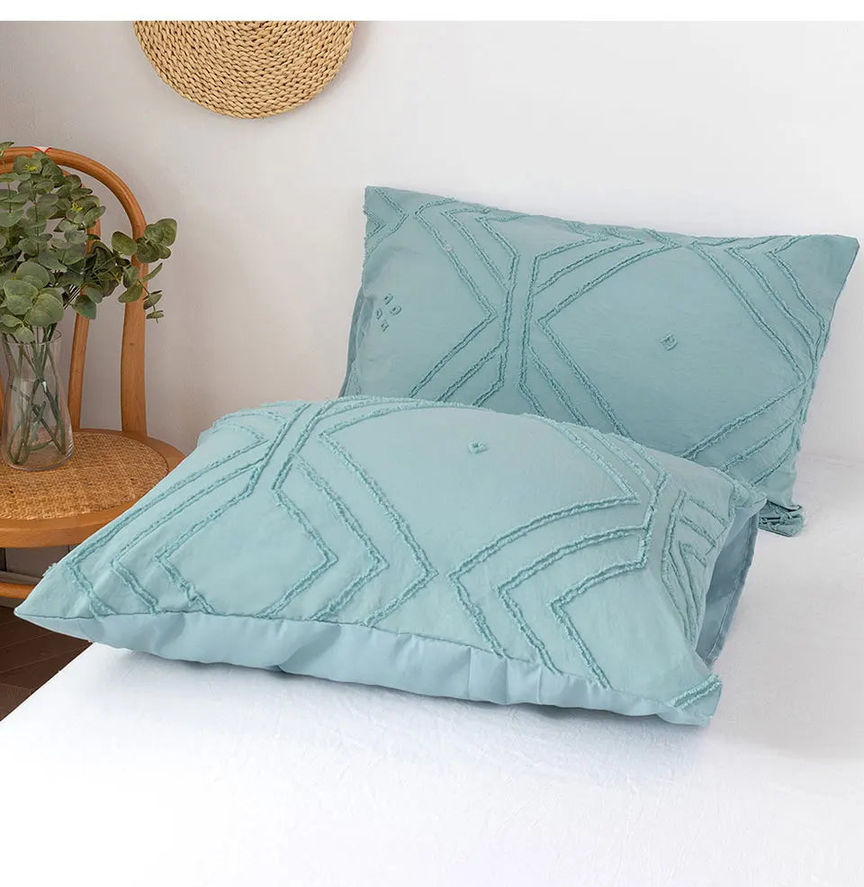 Roselle Tufted Geometric Duvet Cover Set