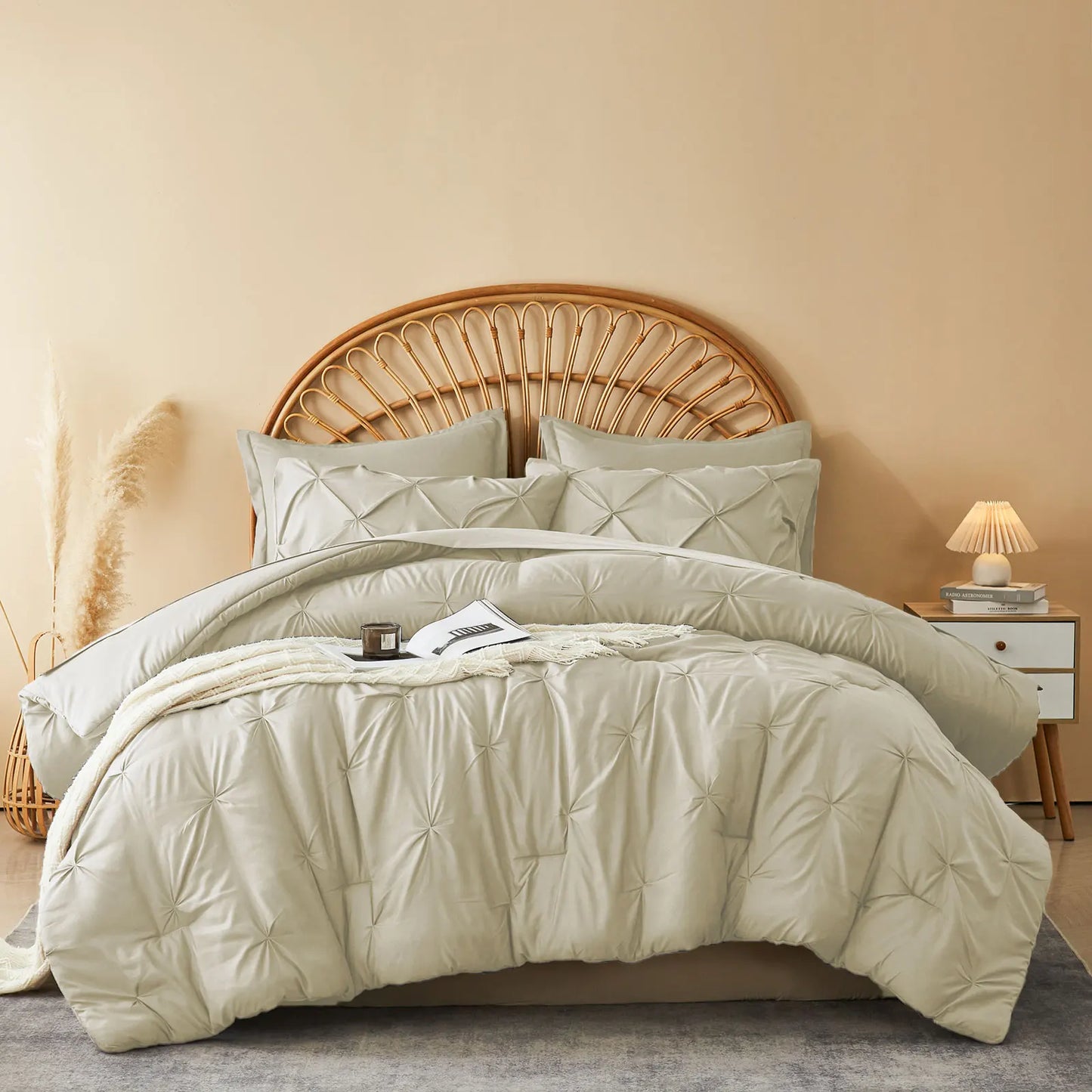 The Silver Pleat Comforter Set