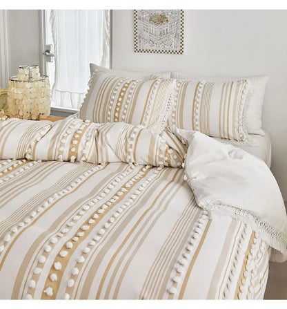 WanderWeave Pom-Stripe Bedding Set