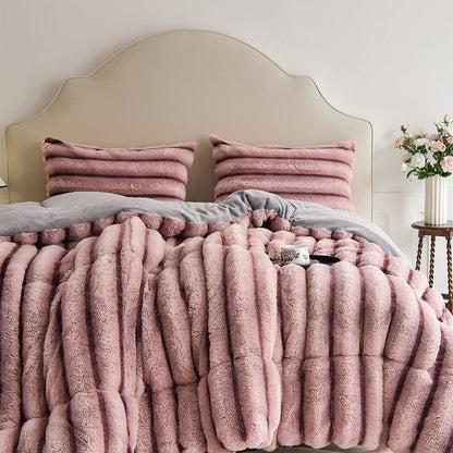 VelvetCloud Reversible Winter Comforter