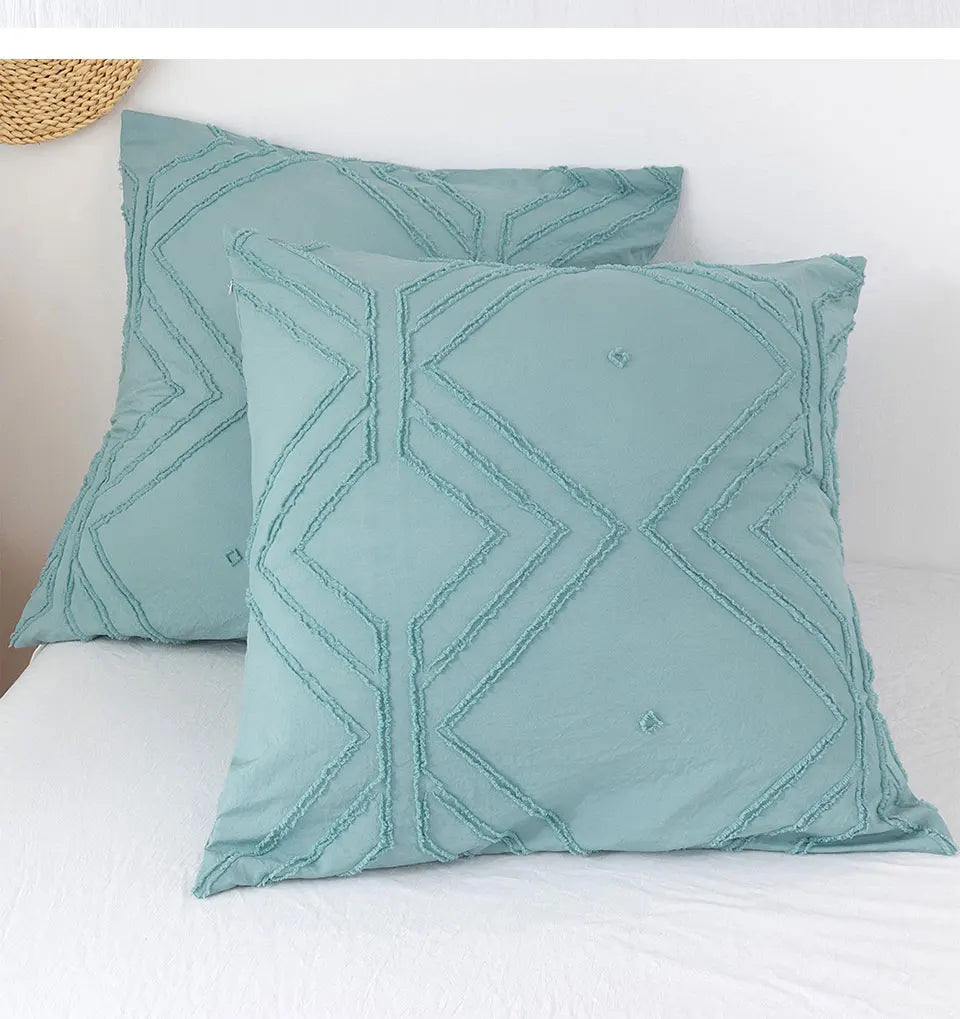 Roselle Tufted Geometric Duvet Cover Set