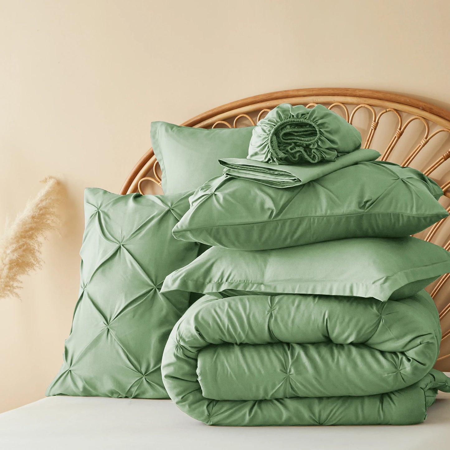 The Silver Pleat Comforter Set